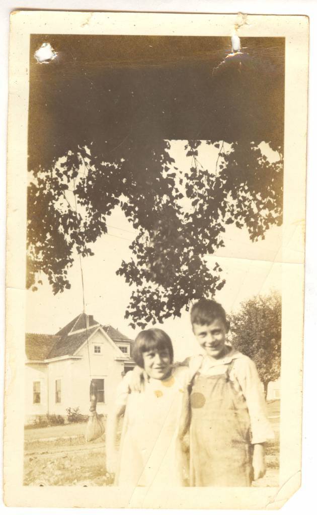 St. Louis, Missouri vintage photo family