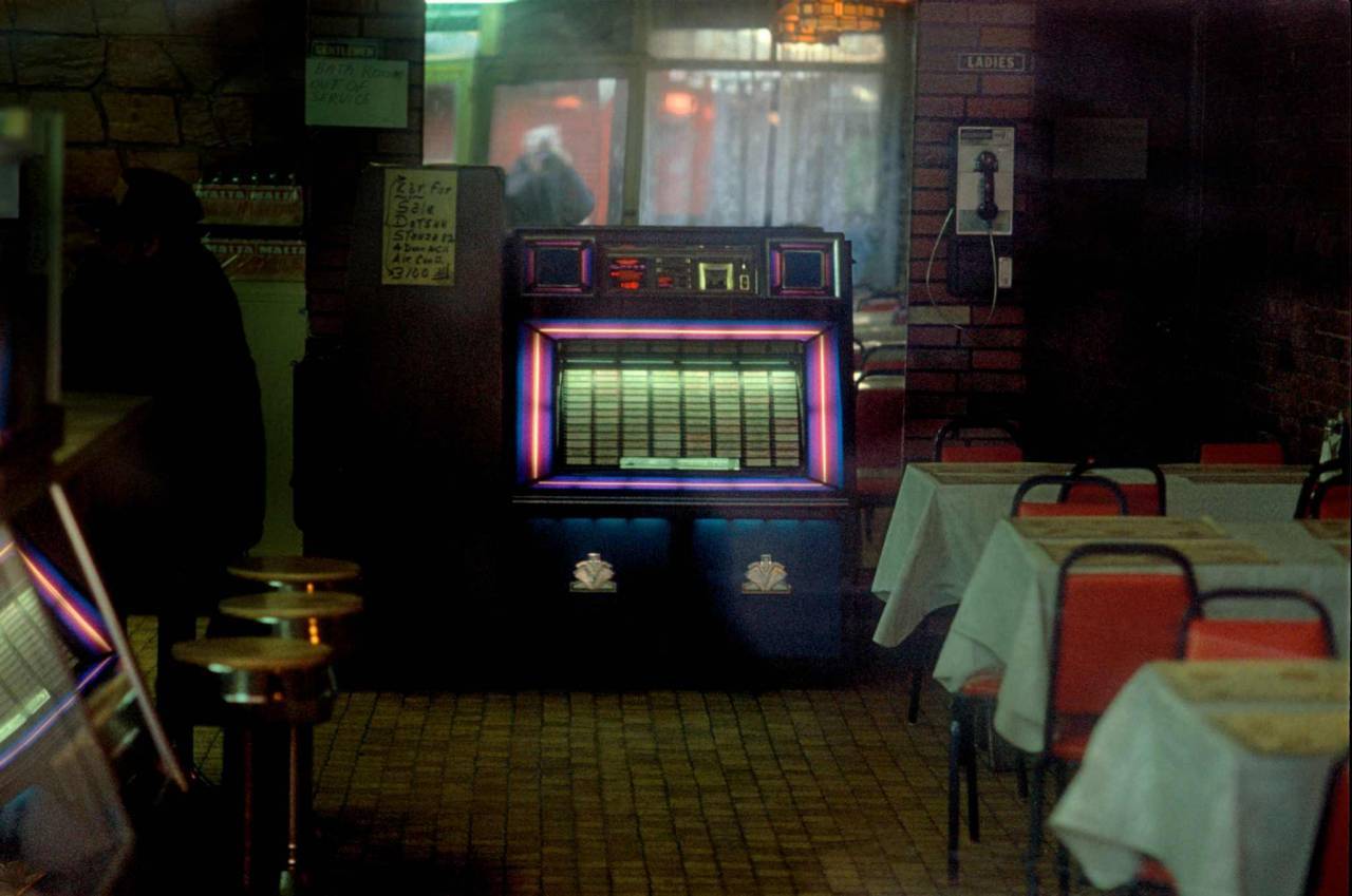 1985, New York, small restaurant