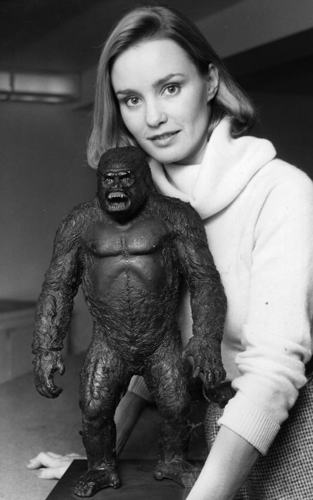 3rd December 1976: Film actress Jessica Lange who starred in a remake of 'King Kong', with a model of the famous gorilla, at a reception at the Savoy Hotel, London. (Photo by Keystone/Getty Images)