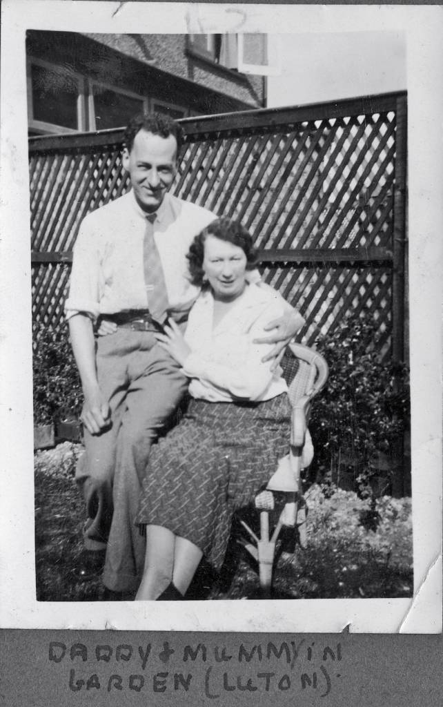 family luton vintage 1930s