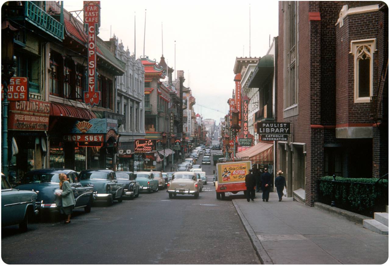 Chinatown San Francisco — early 50s Wonderful image of Chinatown taken from California St. looking up Grant Ave. Old St. Mary's Church (first Catholic church in San Francisco) is on the right.