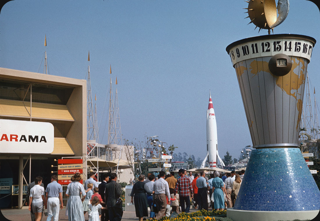 Disneyland - 1959 Tomorrowland.