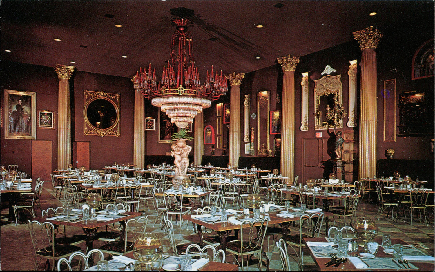 Eating Out: Mind-Blowing Mid-Century Restaurant Postcards - Flashbak