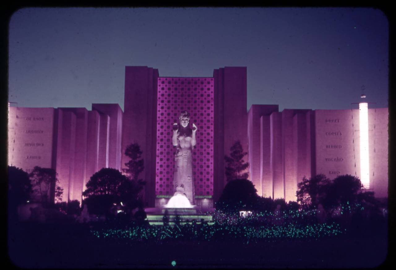 1939 Golden gate International Exposition at Treasure Island