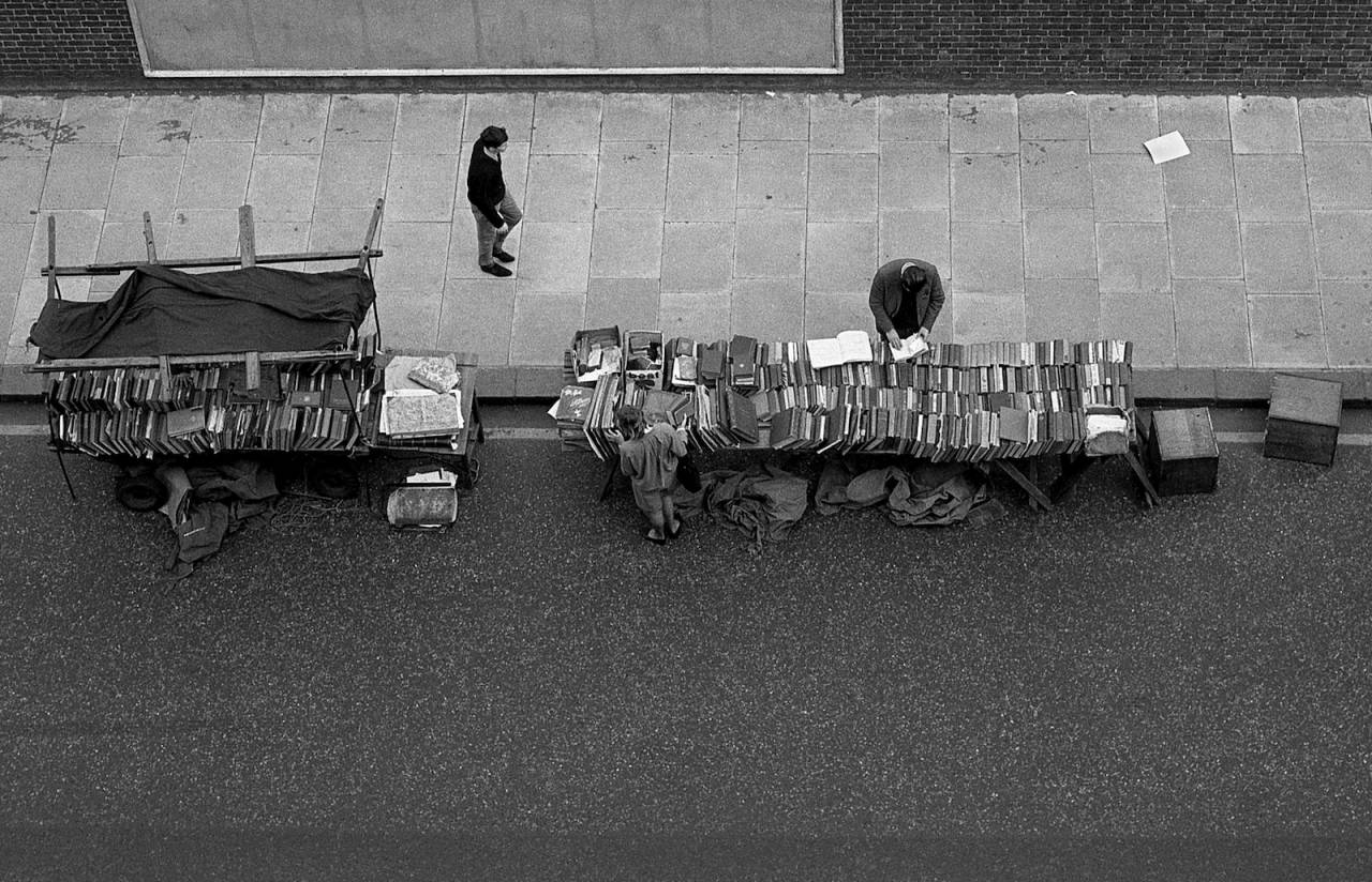 Bookstalls Farringdon Road Farringdon Road London 1966.