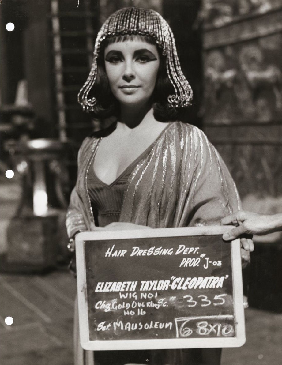 Cleopatra Liz Taylor hair a Flashbak