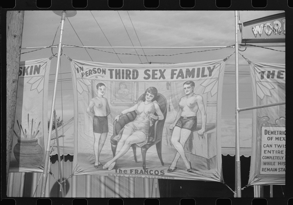 A sideshow at the Rutland Fair, Rutland, Vermont] Creator(s): Delano, Jack, photographer Date Created/Published: [1941 Sept.]