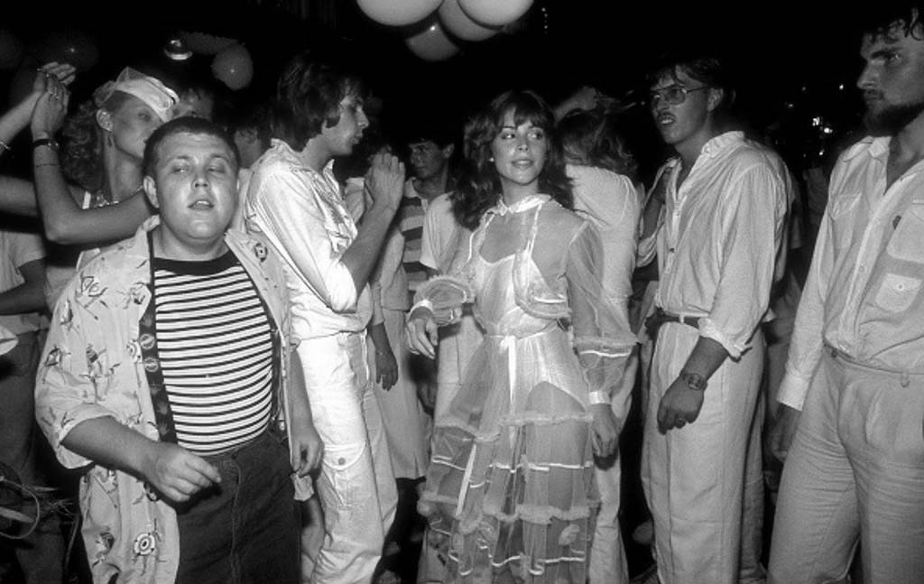 1978 found photo dance