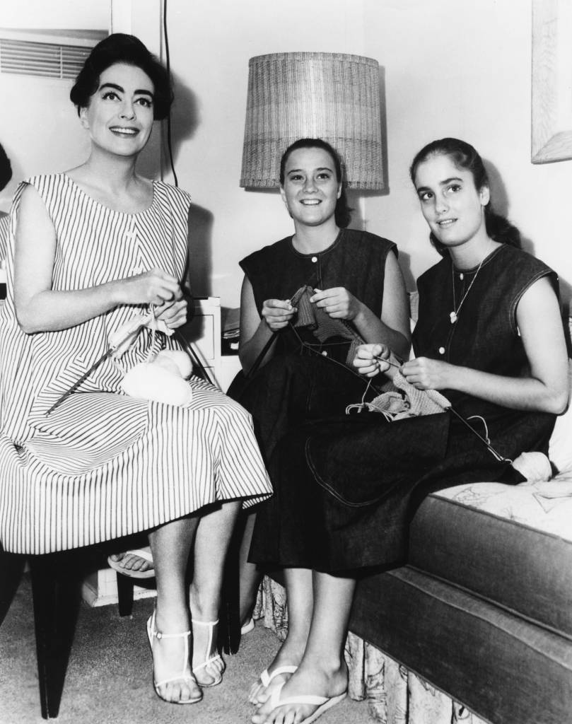 Joan Crawford, Cynthia Crawford, Cathy Crawford knitting - 1964