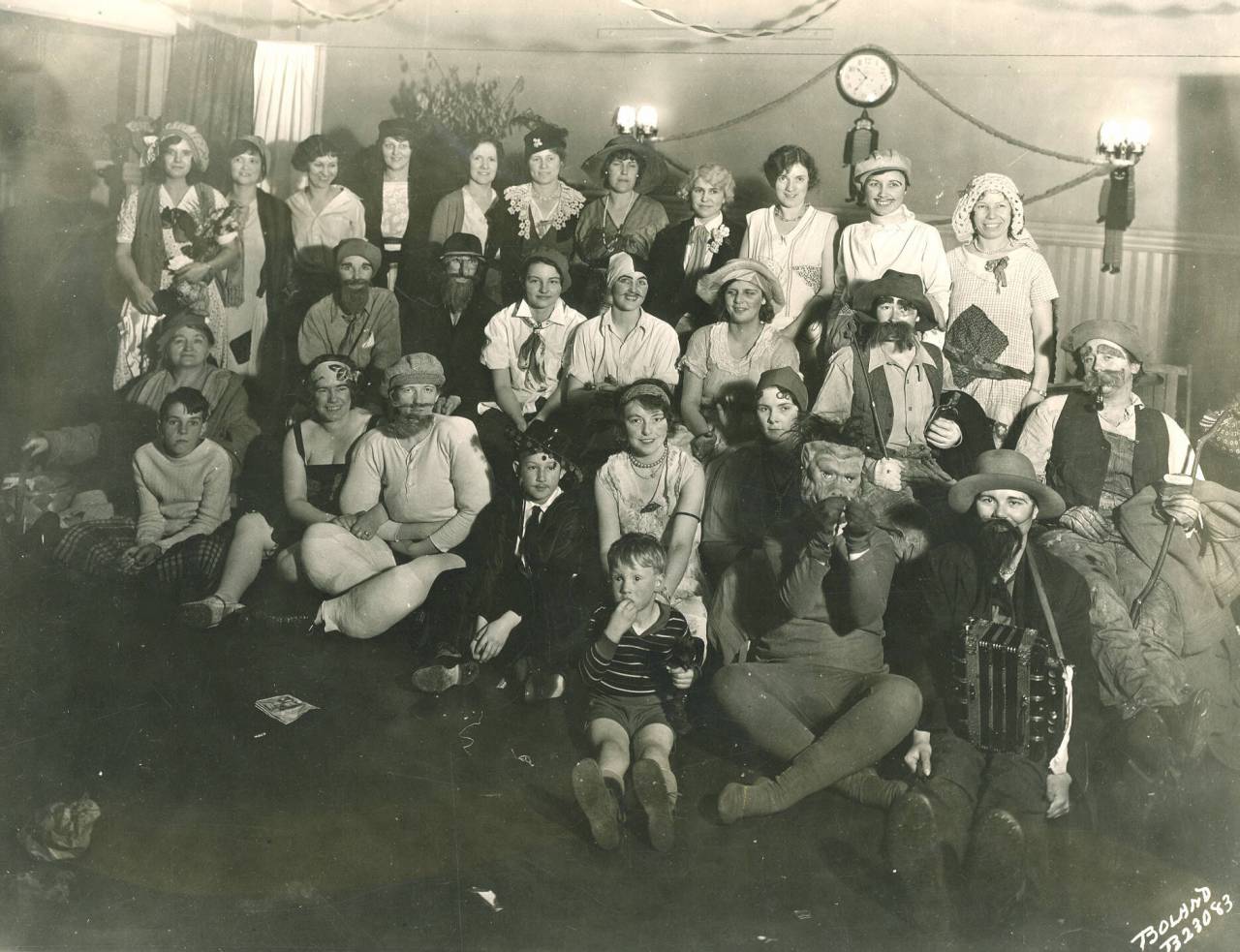 Halloween In Tacoma, Washington (1930 - 1968) - Flashbak