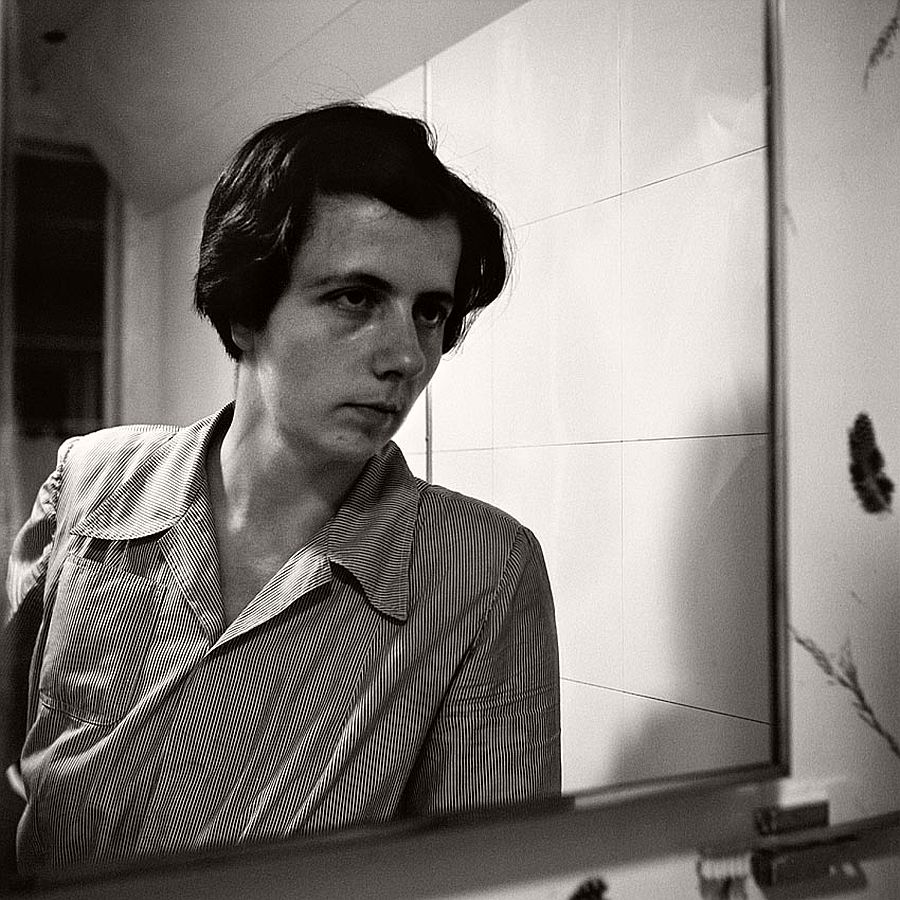 Vivian Maier self-portrait 13