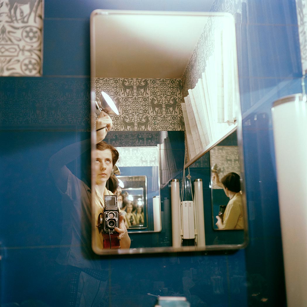 Vivian Maier self-portrait 16