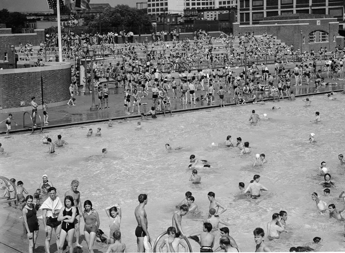 Aug. 14, 1938 Red Hook Pool. New York