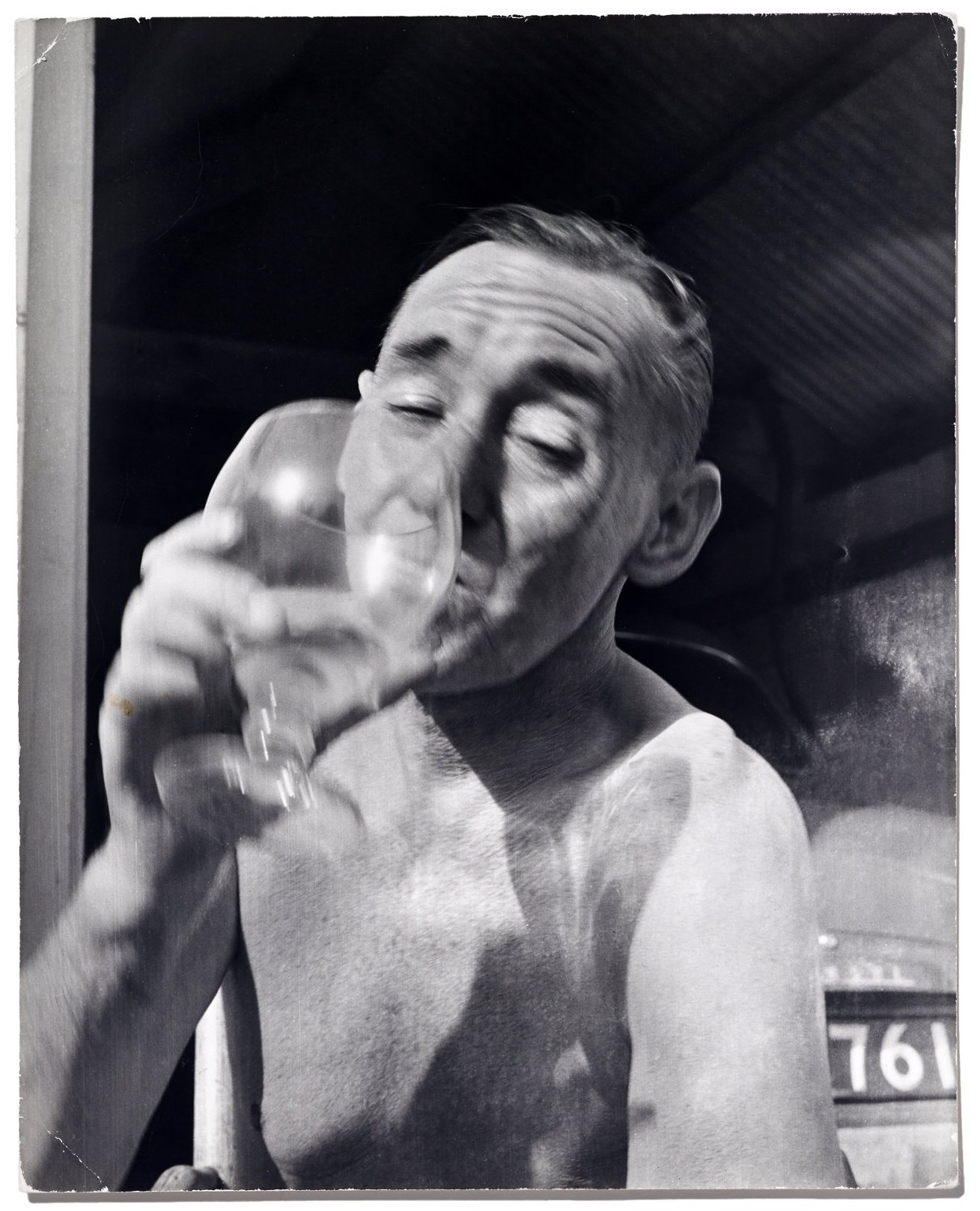 Deakin drinking, 1960s. John Deakin, courtesy Robin Muir