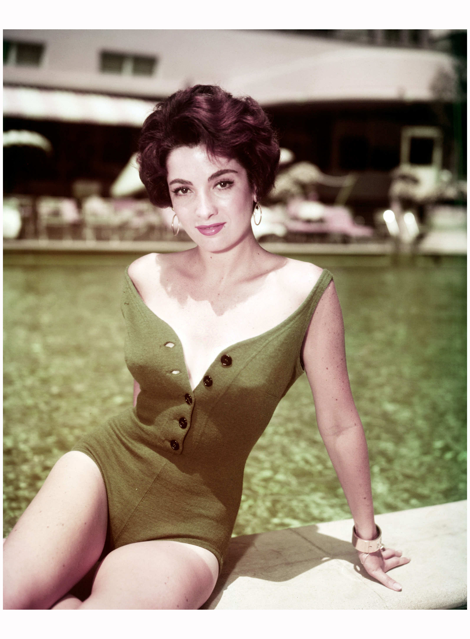 Linda Cristal.