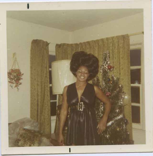 Mid Century Women Enjoying Real Christmas Trees Flashbak