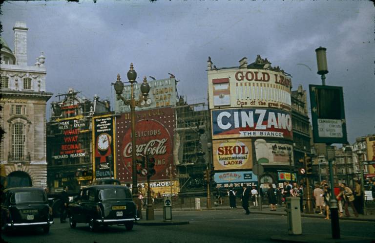 Scenes From A 1970 Trip to London - Flashbak