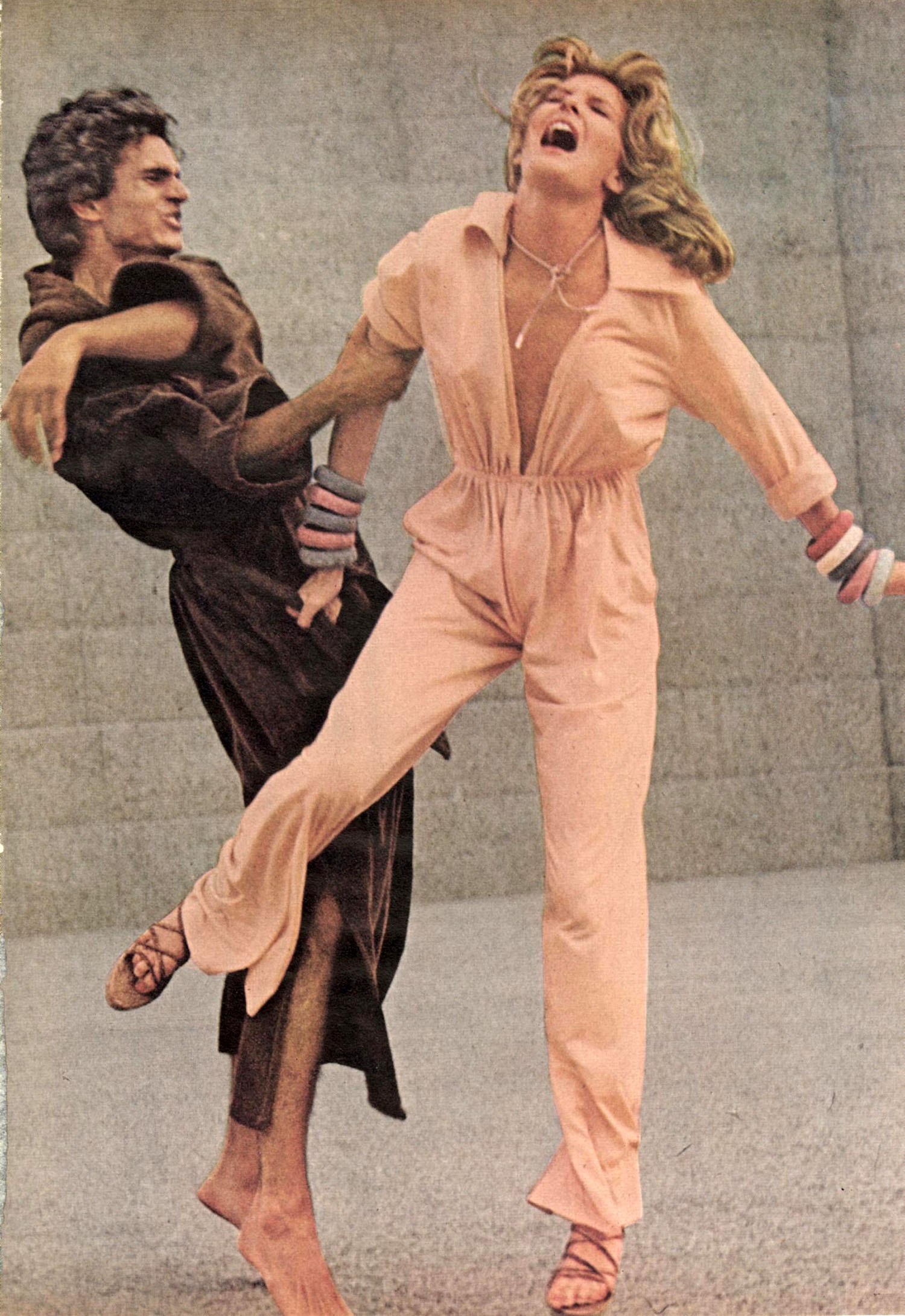 Vogue 1975