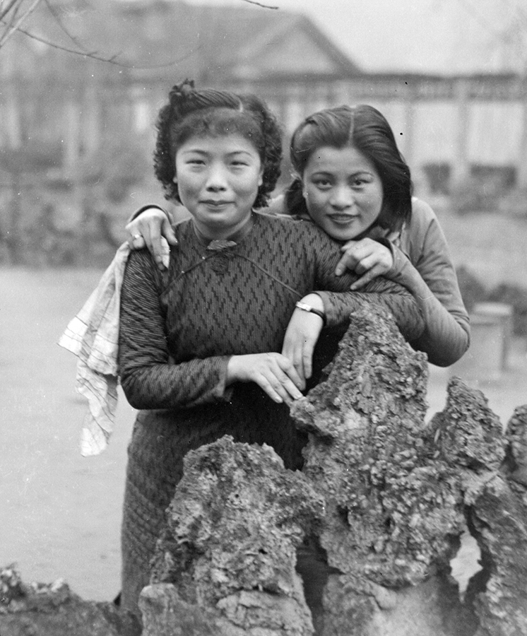 FU Bingchang China 1930s 1940 portraits snapshots