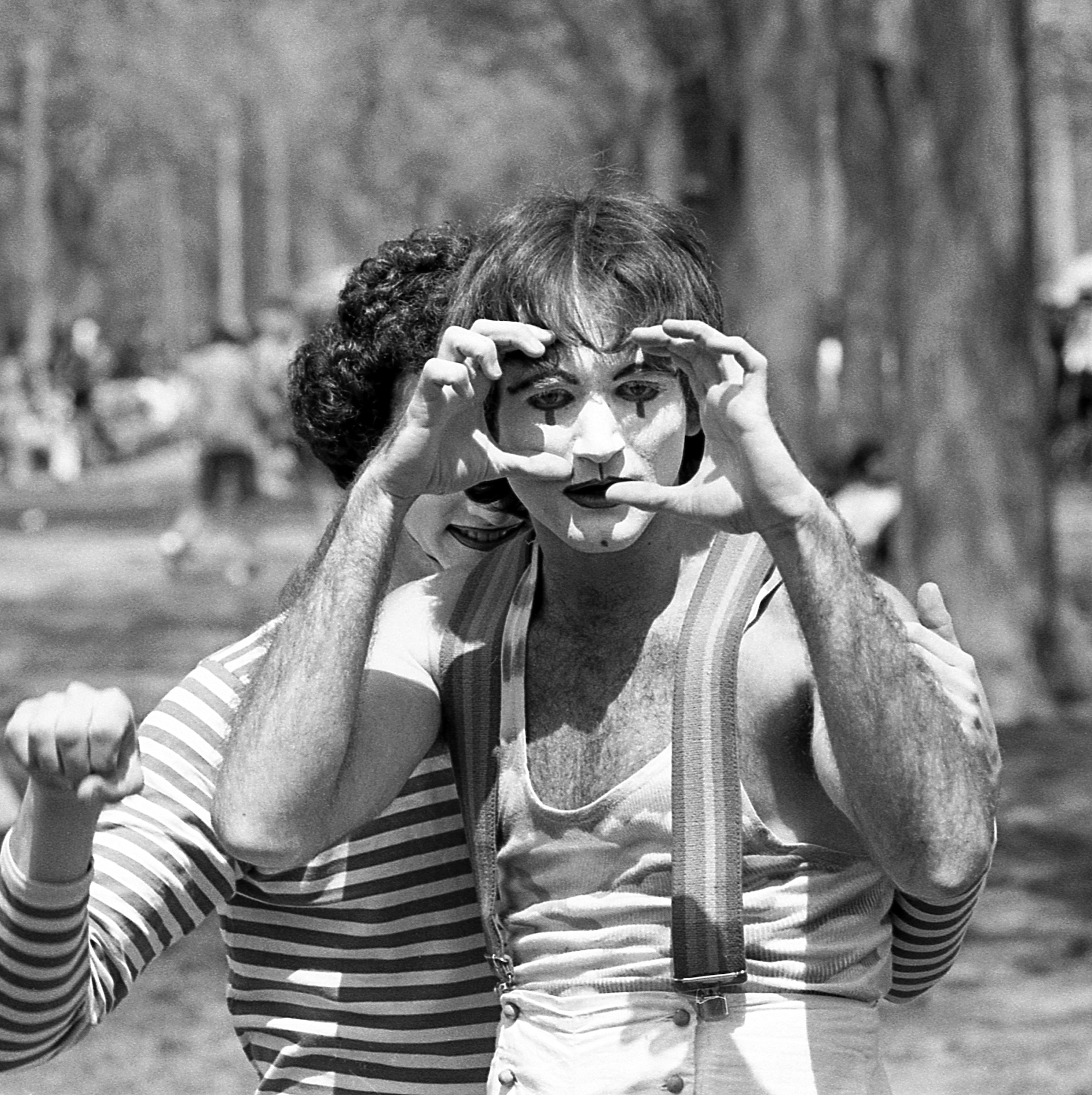 Robin Williams Central Park New York 1974