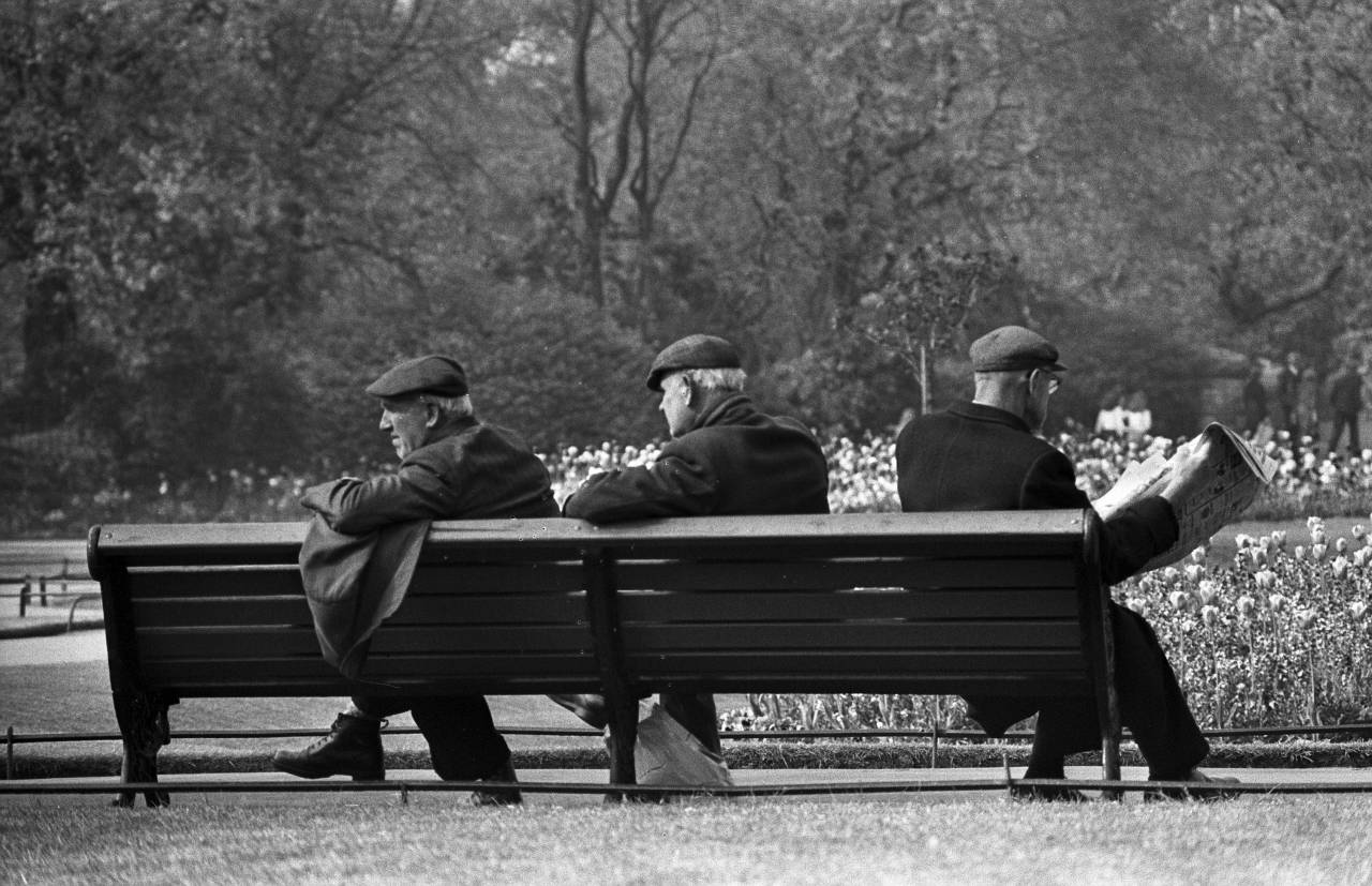 three-men-on-a-bench-heinrich-klaffs-dublin-1973