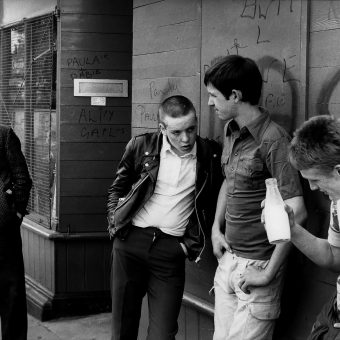 youth-unemployment-1981-by-tish-murtha-c - Flashbak