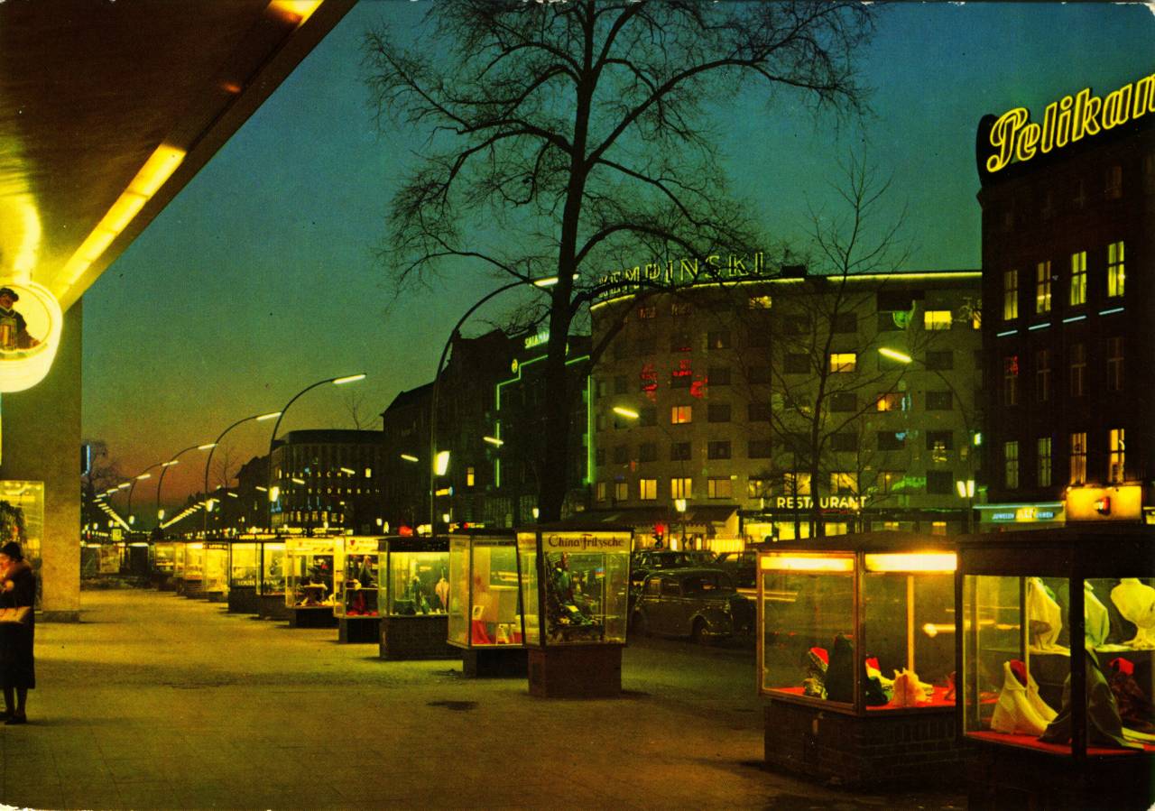 Berlin postcard 1960s