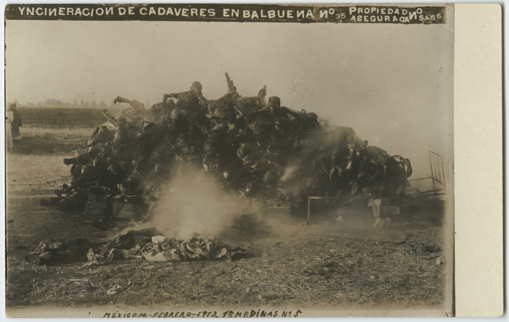 Title: Yncineracion de cadaveres en Balbuena Creator: Tinoco, Samuel [attributed] Date: 1913