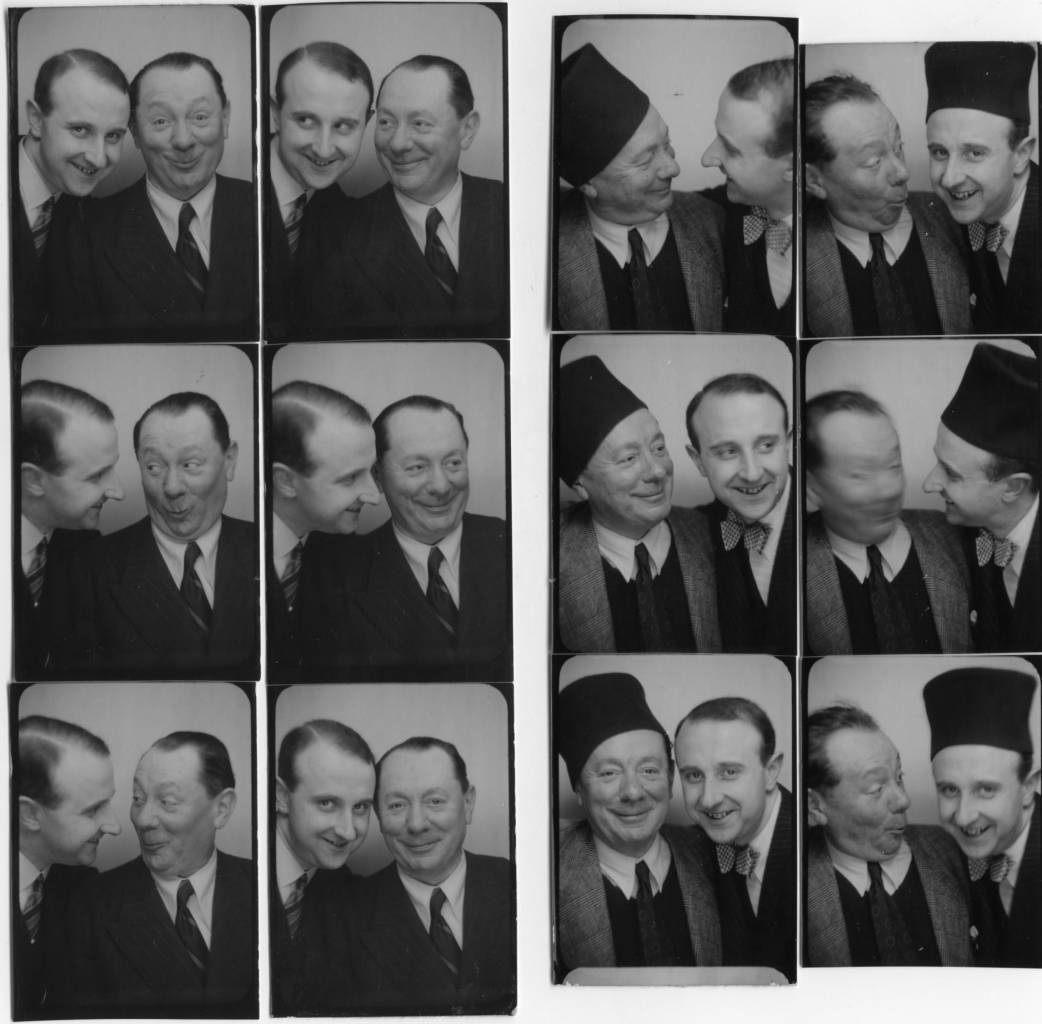 Le photographe Willy Michel (à droite) et Charles-Joseph Pasquier dit Bach (1882-1953), chansonnier (créateur de La Madelon) et humoriste. À droite: le 27 novembre 1939