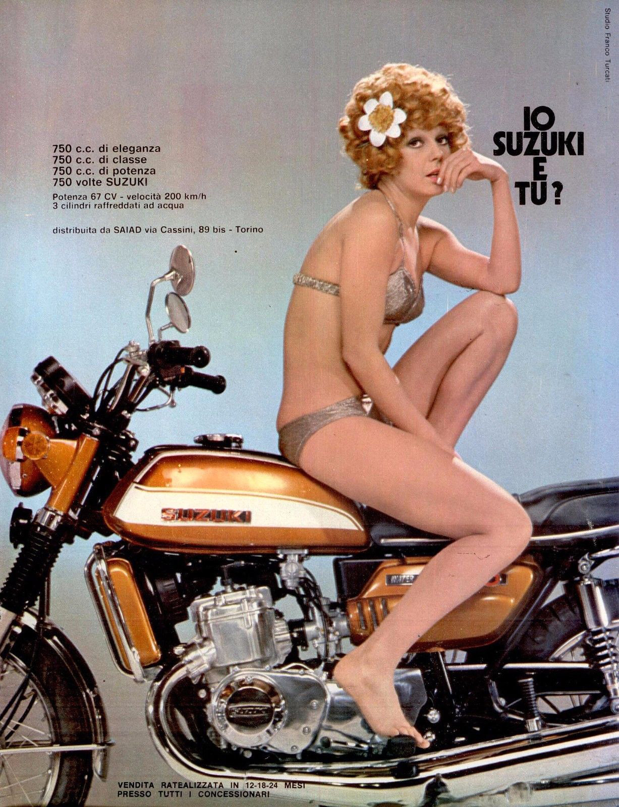 1950s Sexy Model In Bathing Suit On Motor Scooter Women's T-Shirt