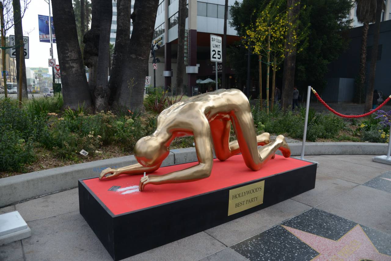 Oscars cocaine statue