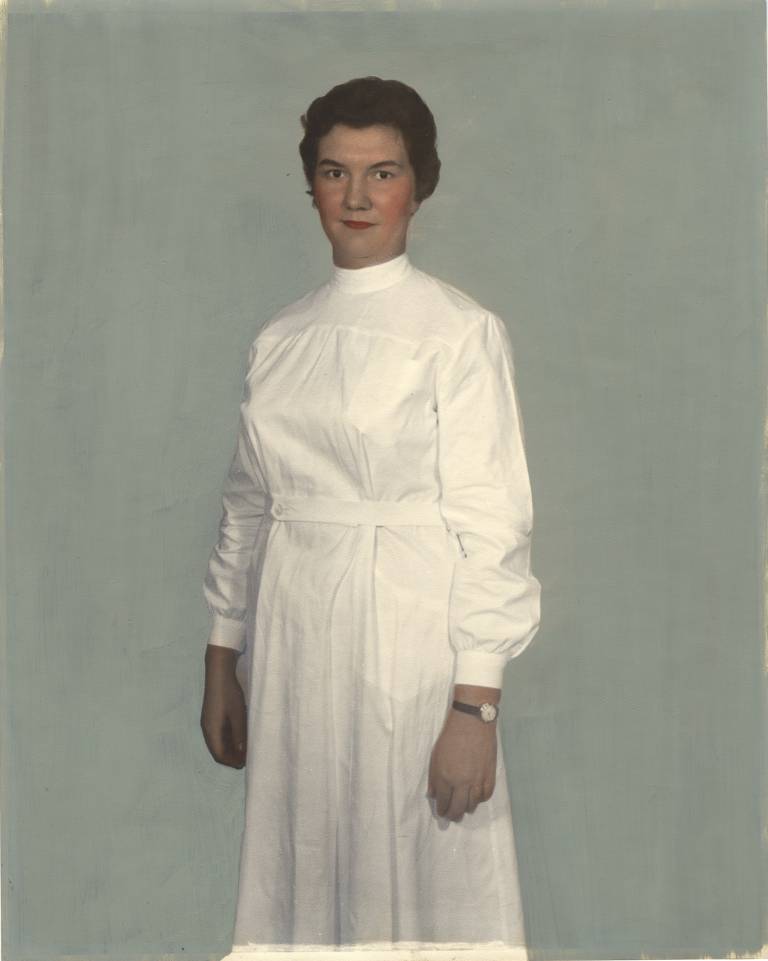 National Nurses' Uniforms Of 1950 - Flashbak