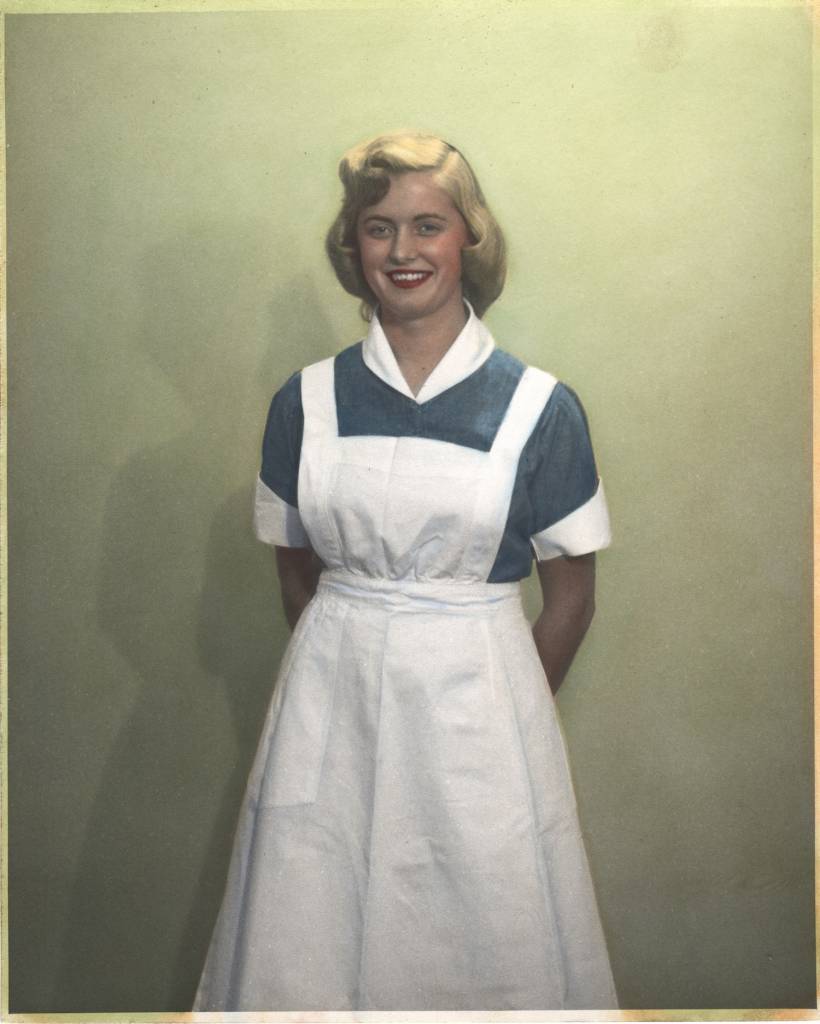 National Nurses' Uniforms Of 1950 - Flashbak