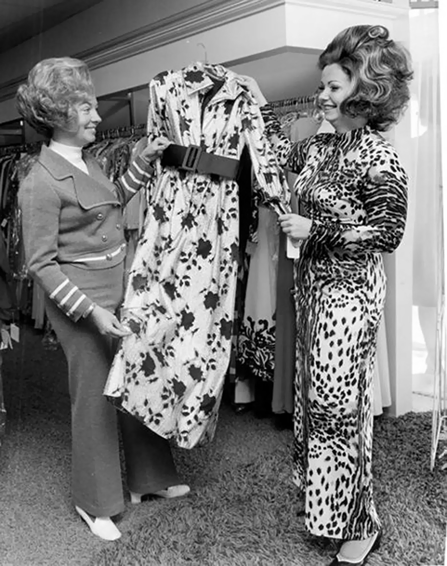 clothes in the 60s and 70s