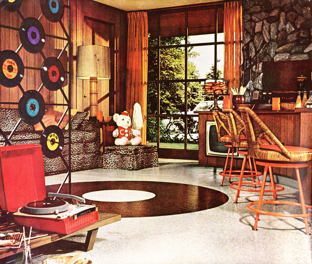 livnig room decor in the 60 s