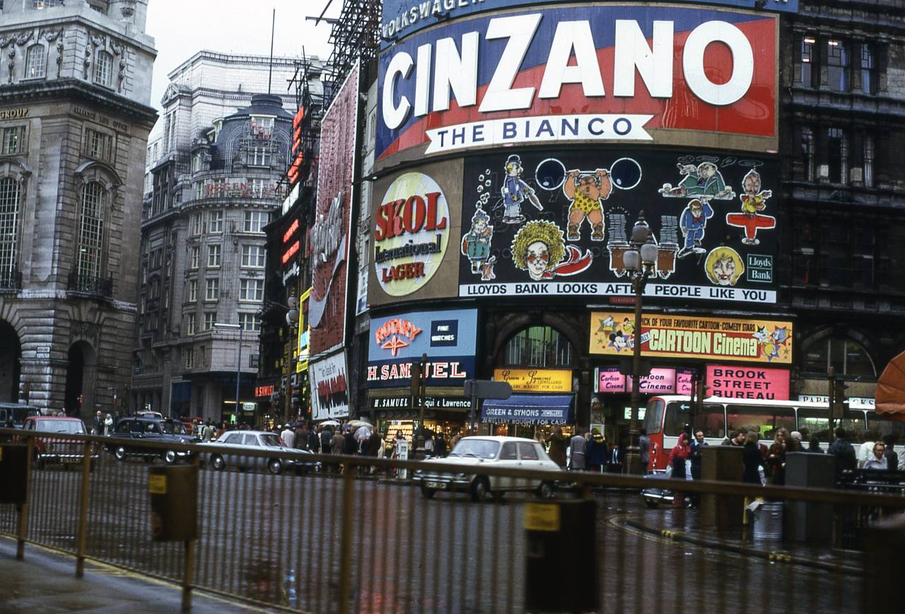 Piccadilly Circus, London 1972