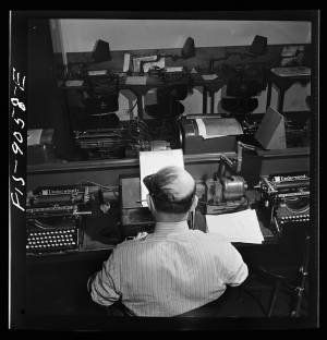 A Day In The Life Of The New York Times - September 10 1942 - Flashbak