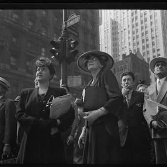 New York, New York. Times Square and vicinity on D-Day - Flashbak