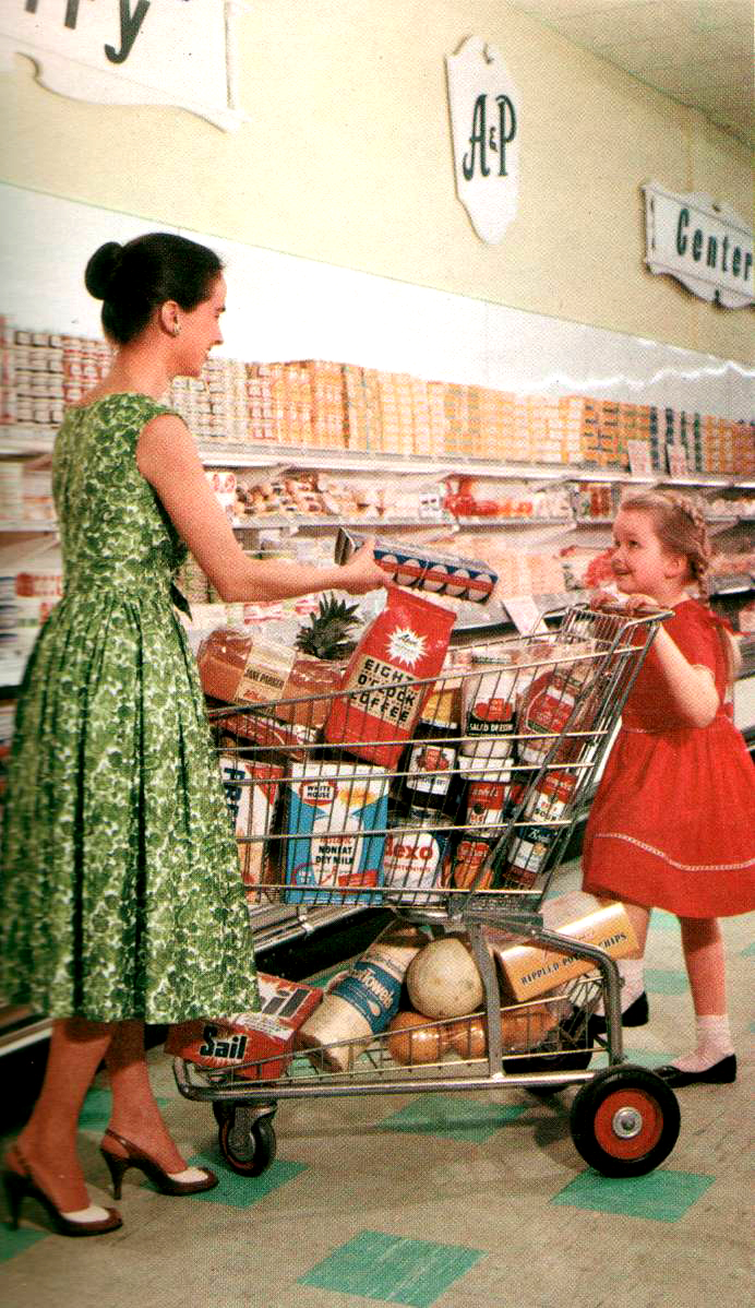 Grocery Shopping Yesteryear: An Eclectic Look Back Down the Aisles - Flashbak