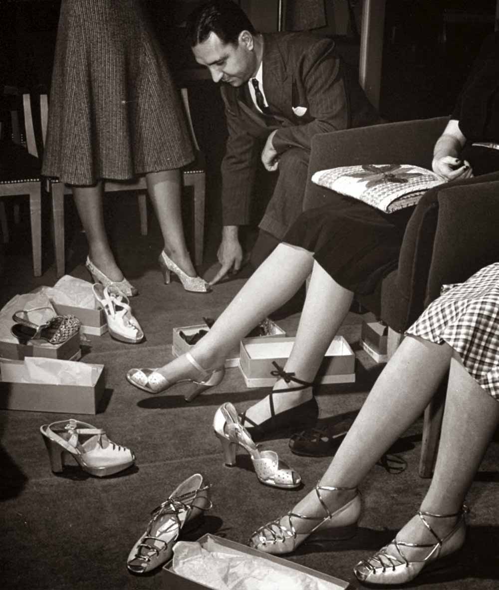 1940s shoe salesman