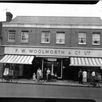 Billericay Woolworths 1950s - Flashbak