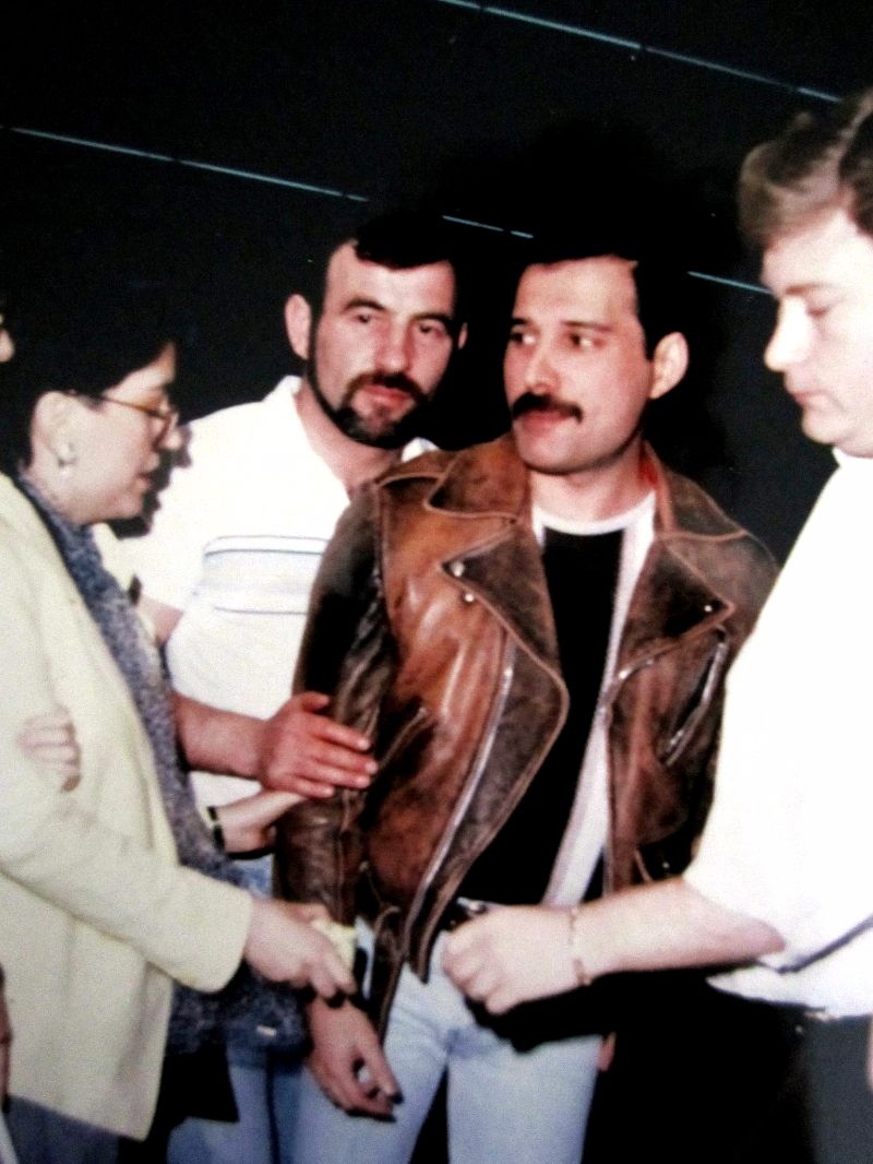 Rare Photos Of Freddie Mercury And His True Love Jim