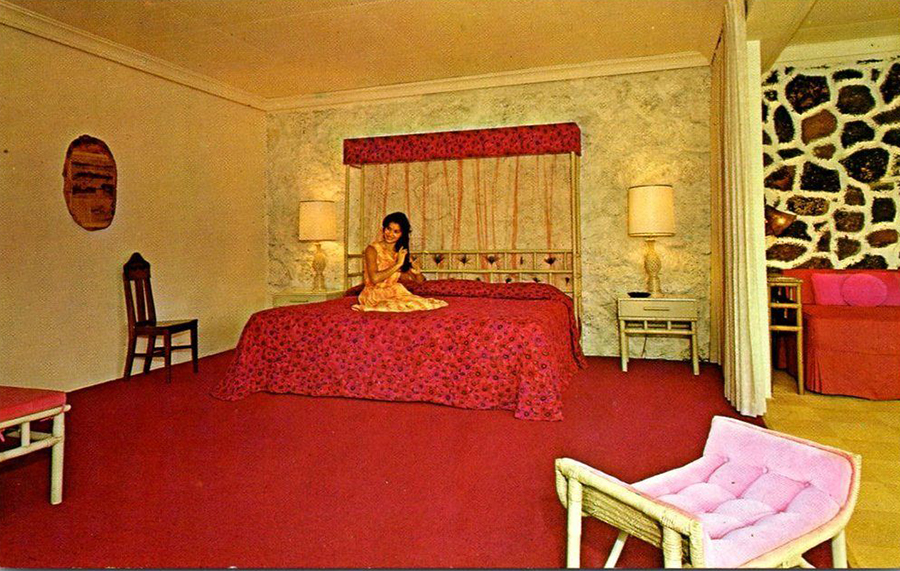 Hanalei Bay KAUAI Hawaii Postcard HANALEI PLANTATION Hotel Room Interior c1960s