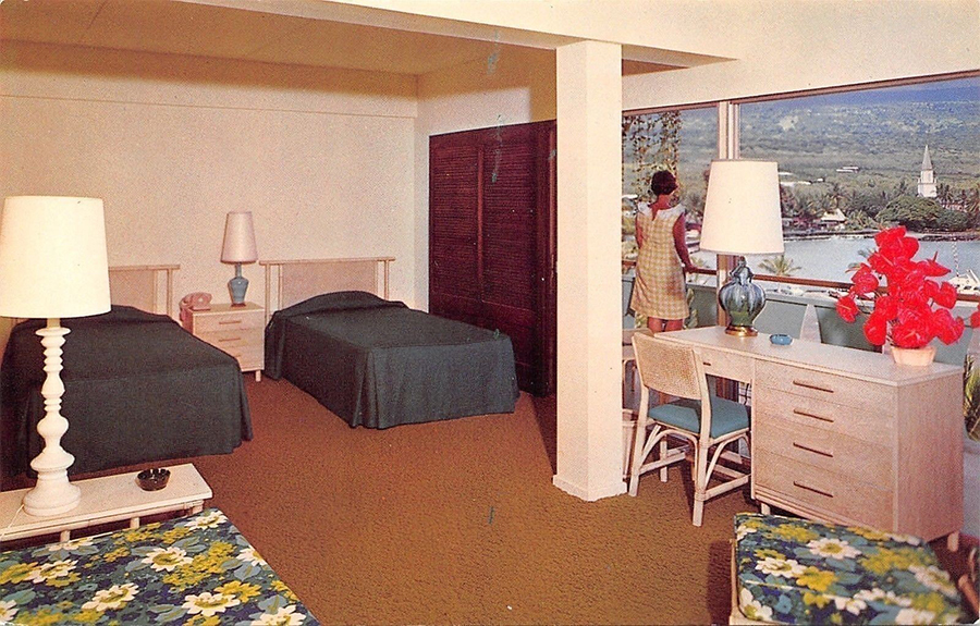 Kailua Kona Hawaii~Hotel King Kemehameha~Room Interior~View~1960s Postcard