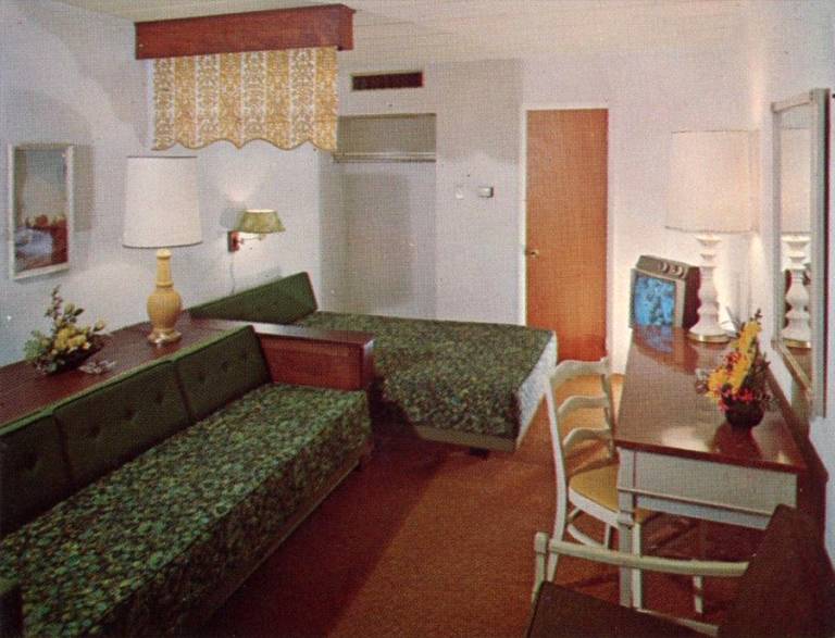 A Look Inside Hotel And Motel Rooms Of The 1950s 70s Flashbak