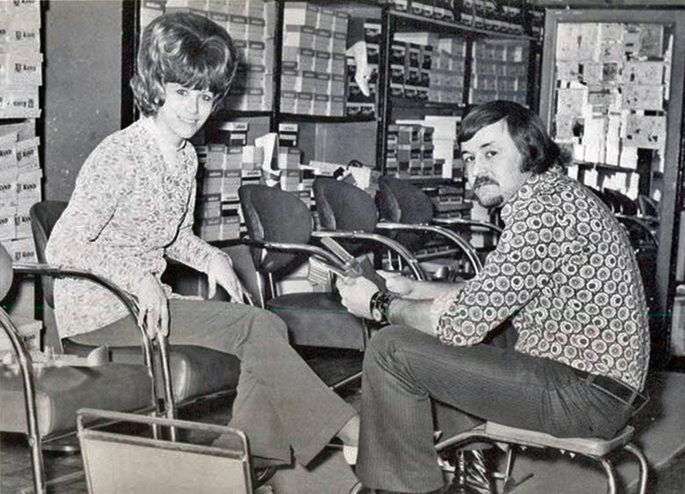 vintage shoe salesman 1970s