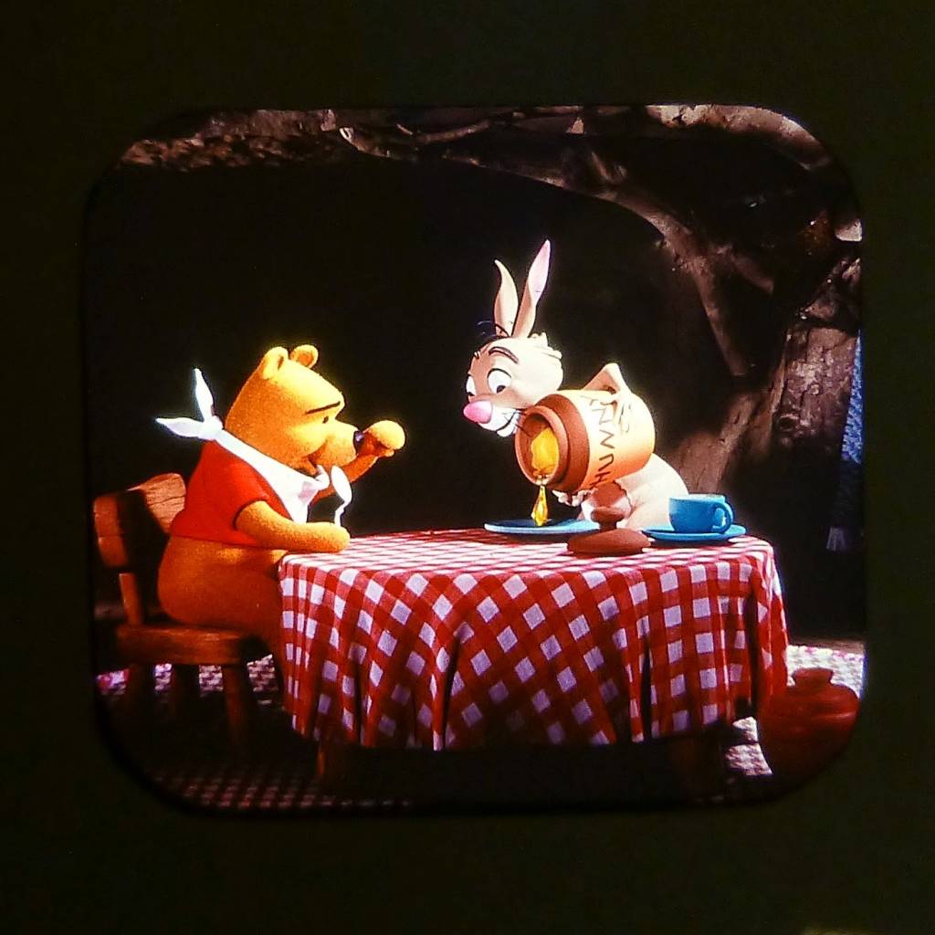  Winnie The Pooh and The Honey Tree - View-Master 3