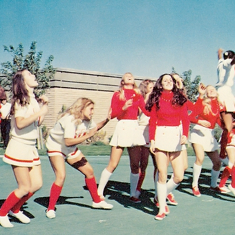 vintage cheerleaders (28) - Flashbak