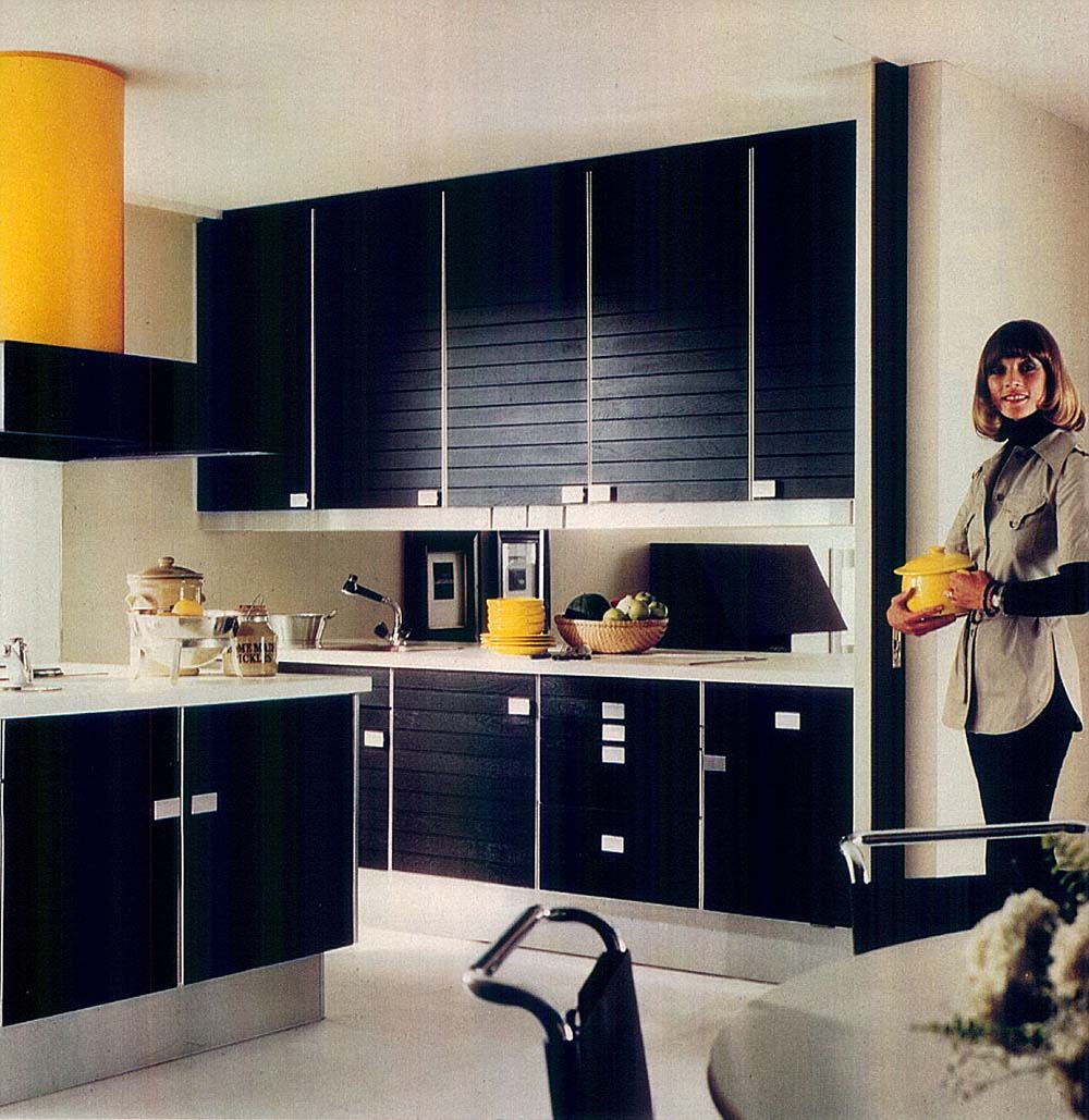 30 Vintage Kitchens From Atomic Age To Disco Era Flashbak   Vintage Kitchen 1 