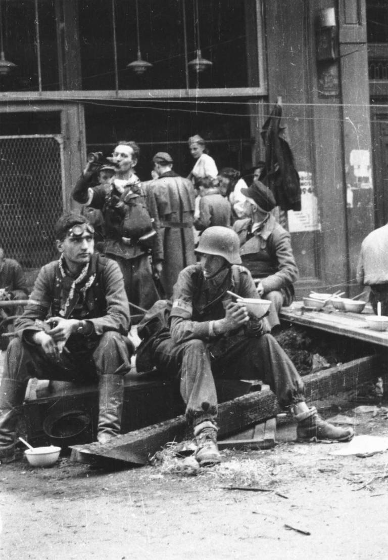 world war 2 warsaw uprising photos 1944 -33 - Flashbak